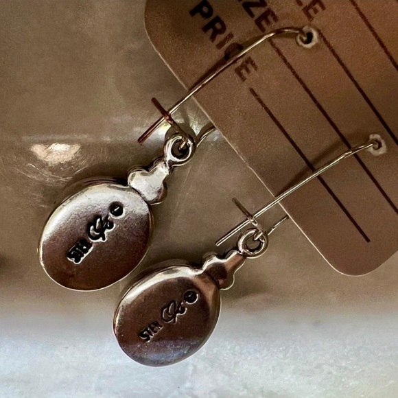 Vintage Designer Green stone drop dangle earrings in Solid 925 Sterling Silver - Picture 7 of 13